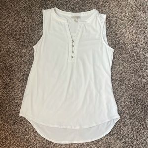 White shell tank top
